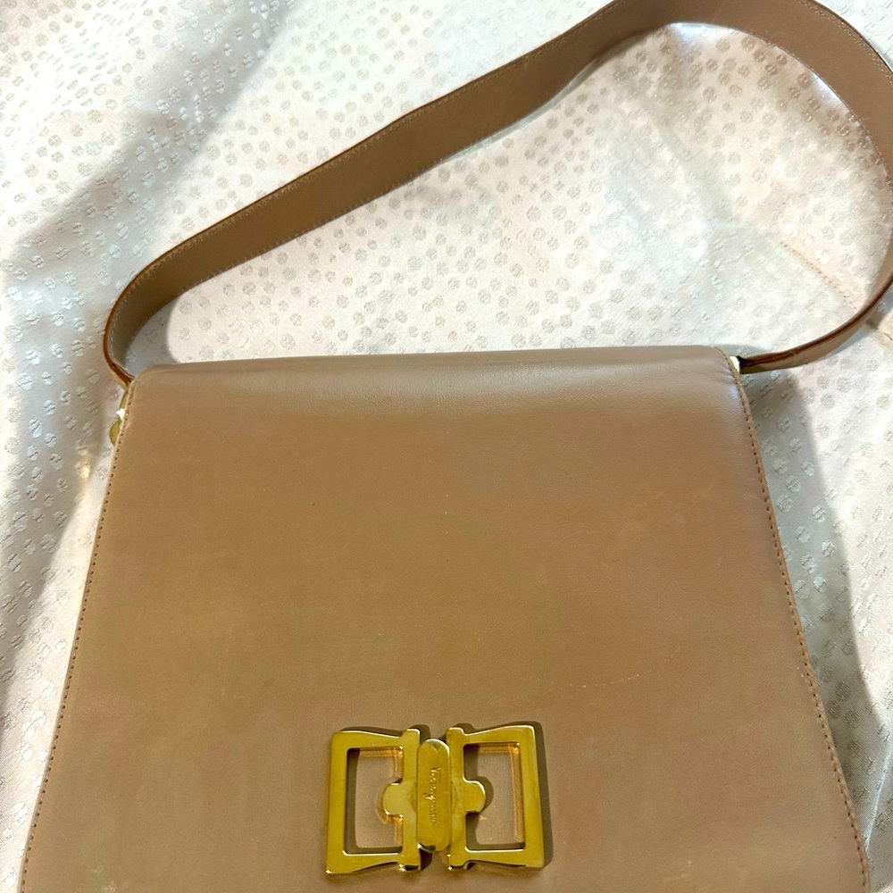 Salvatore Ferragamo short shoulder bag. Pre loved. Lambskin leather
